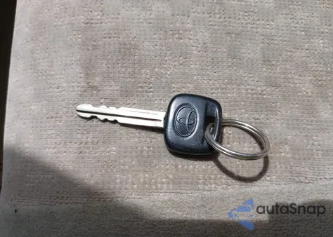 2003 Toyota Corolla Ce from USA, damaged, VIN 2T1BR32E03C102501